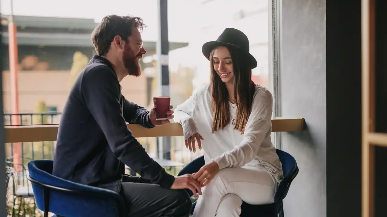 Couple enjoying dating therapy session