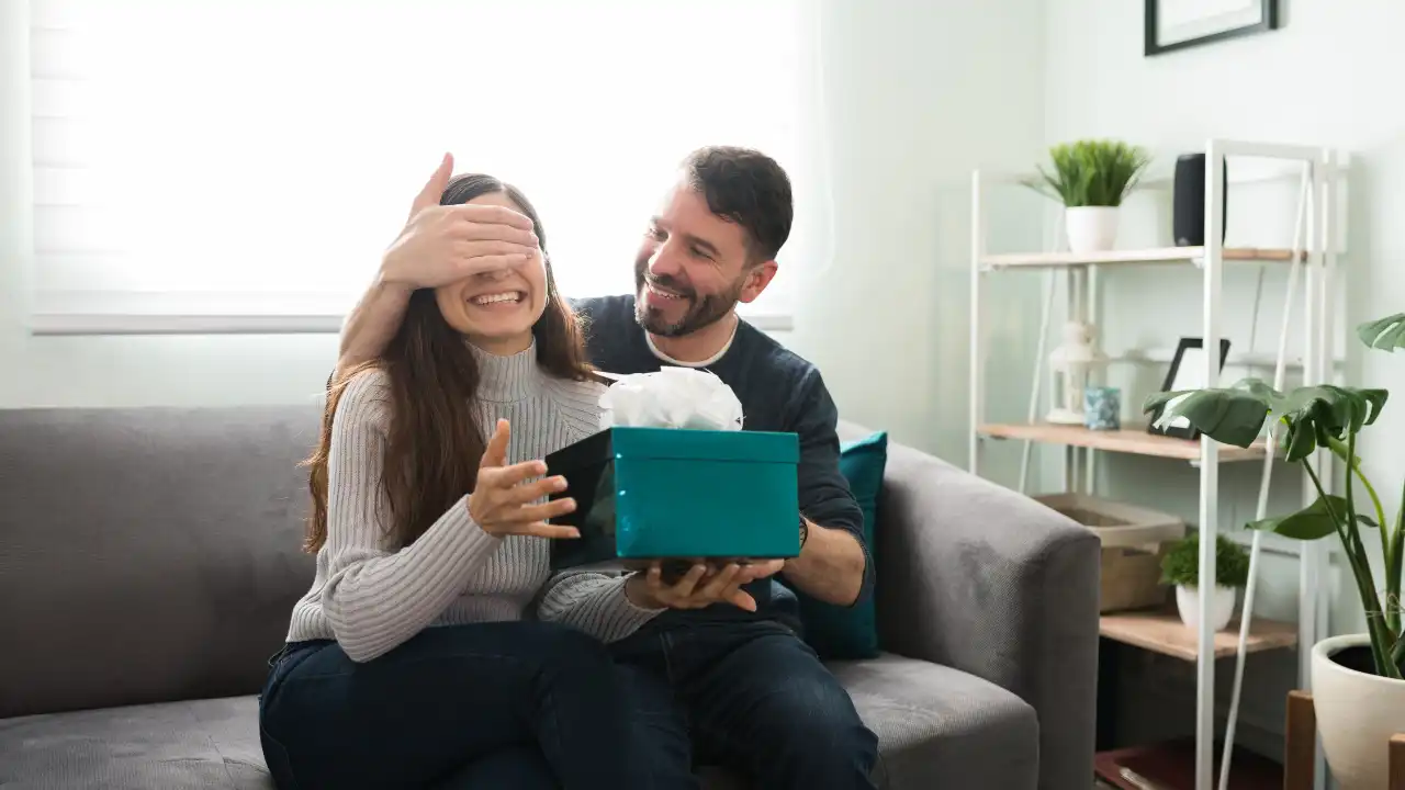 Premarital counselling session for engaged couple