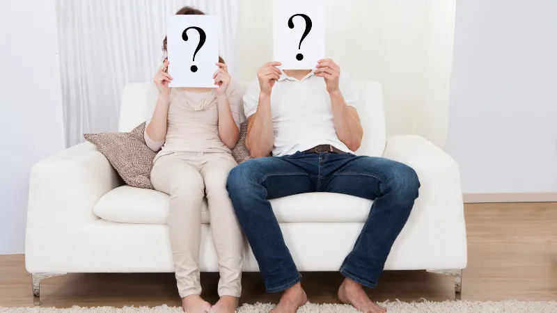 Therapist guiding discernment counselling process