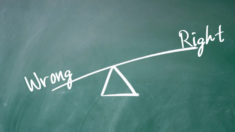 Therapist guiding relationship counselling